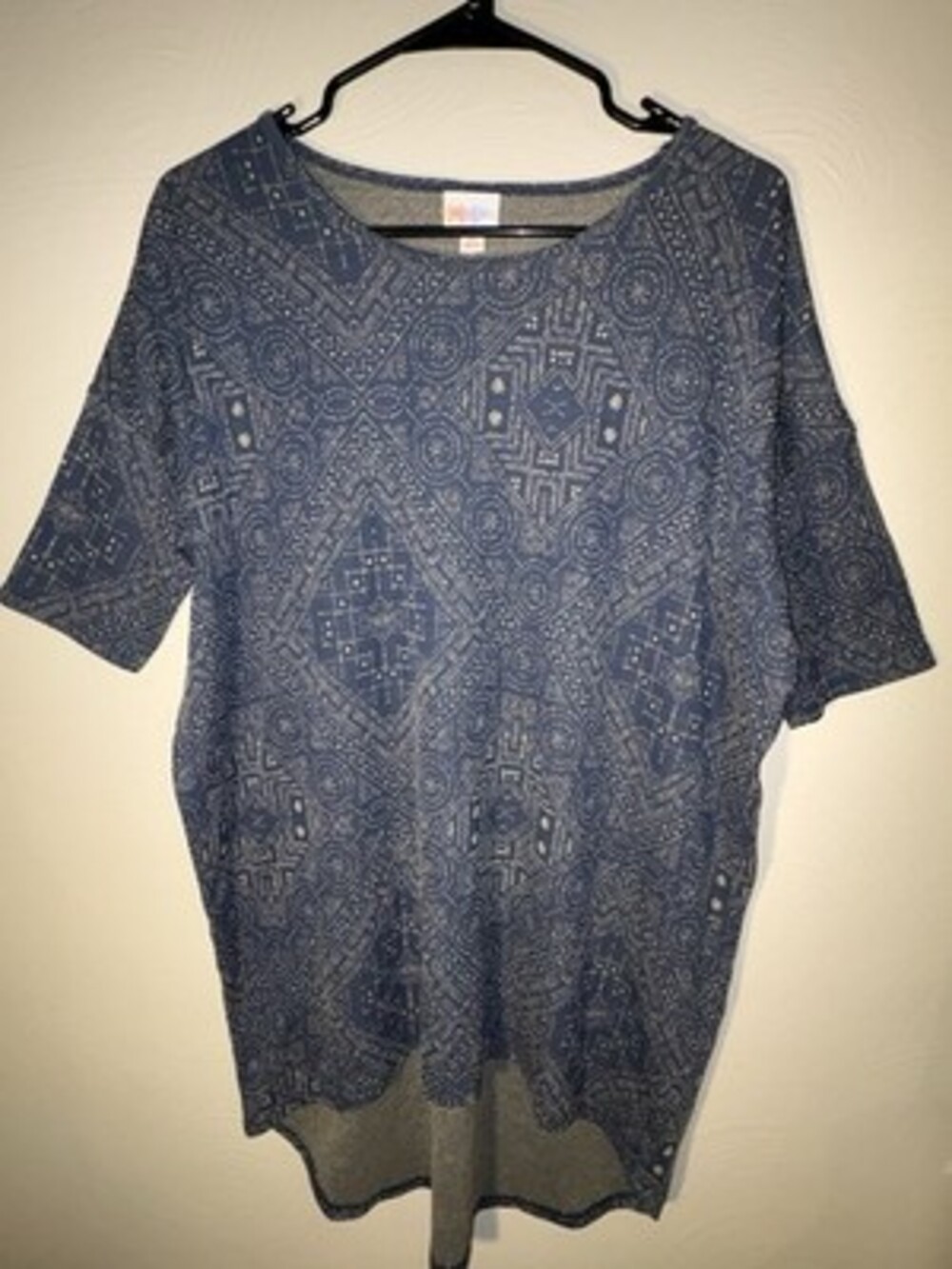 LuLaRoe Irma Women's Top Size XS Blue Multicolor Floral Highlow Causal Comfort
